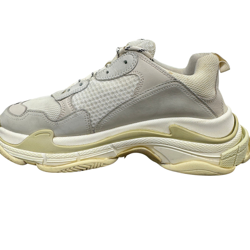 Men's Triple S Low Trainers Cream Size EU 44 / UK 10