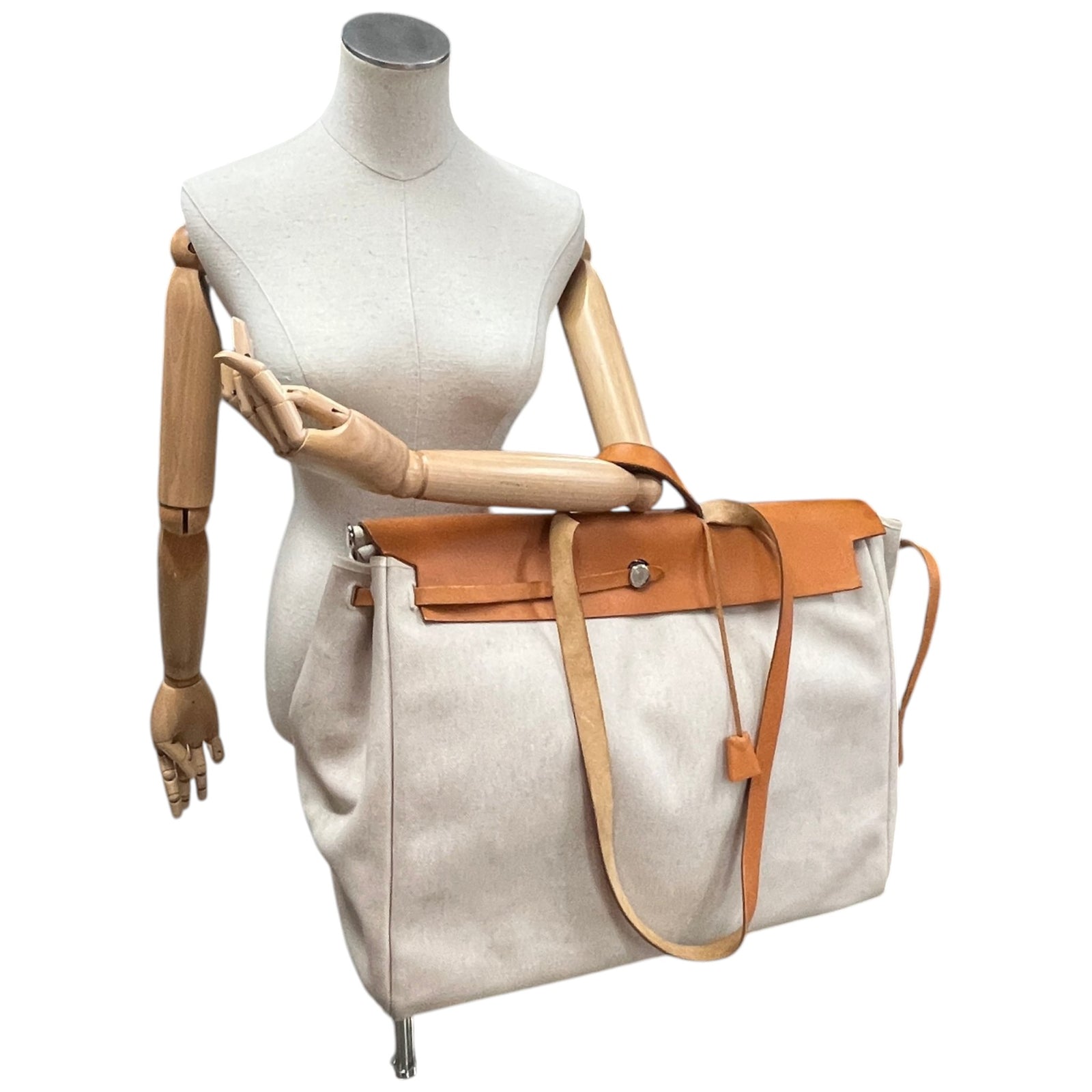 Women's Herbag 55 Travel Bag Beige - Photo 2