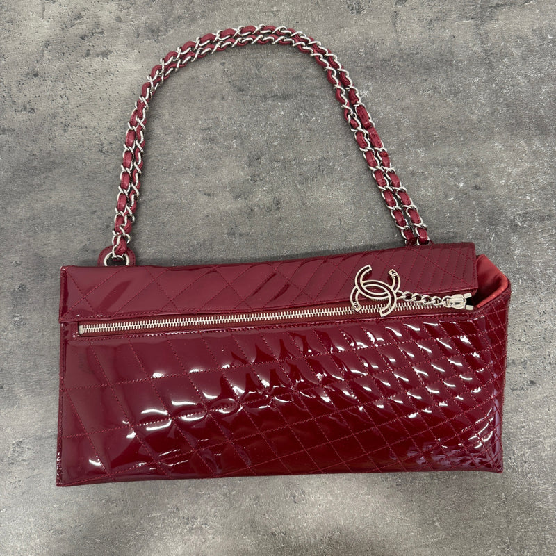 Women's Kaleidoscope Clutch Bag Red