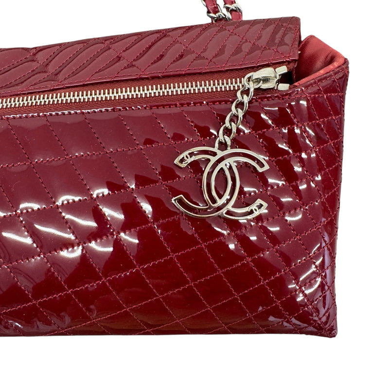 Women's Kaleidoscope Clutch Bag Red