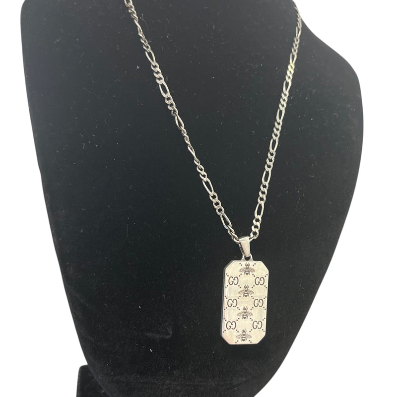 Men's GG Signature Bee Dog Tag Necklace Silver