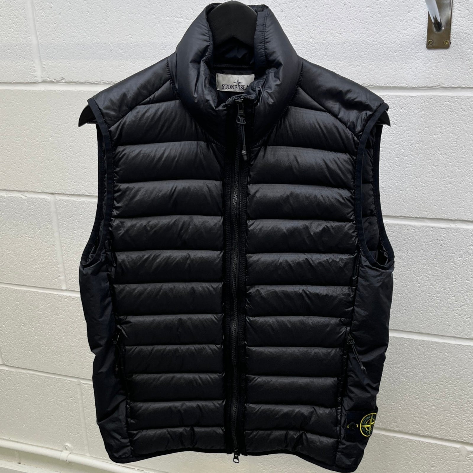 Men's Loom Woven Chambers R-Nylon Down Tc Gilet Black Size S - Photo 9