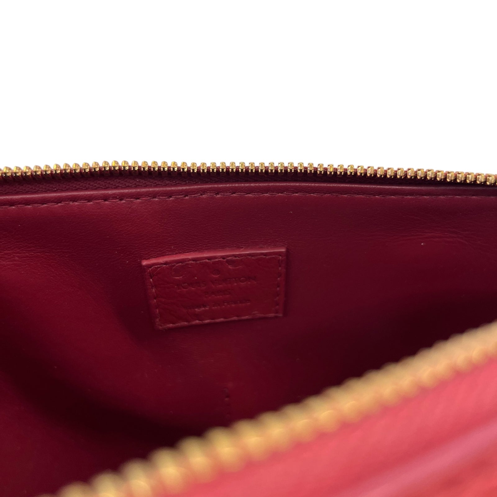 Women's Ostrich Alma Pm Bag Red - Photo 11