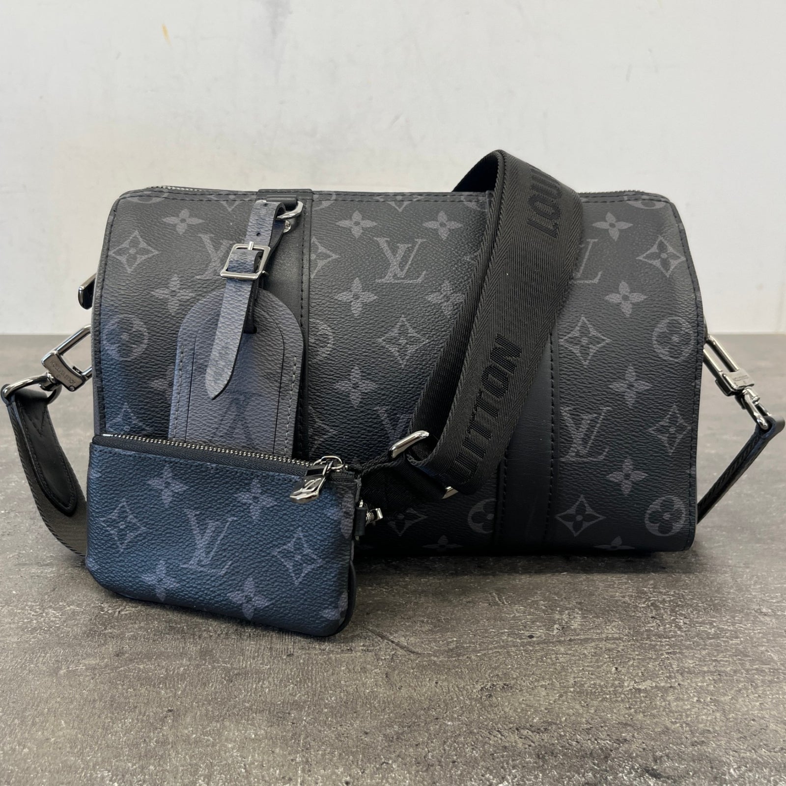 Men's Monogram Eclipse City Keepall Bag Charcoal - Photo 13