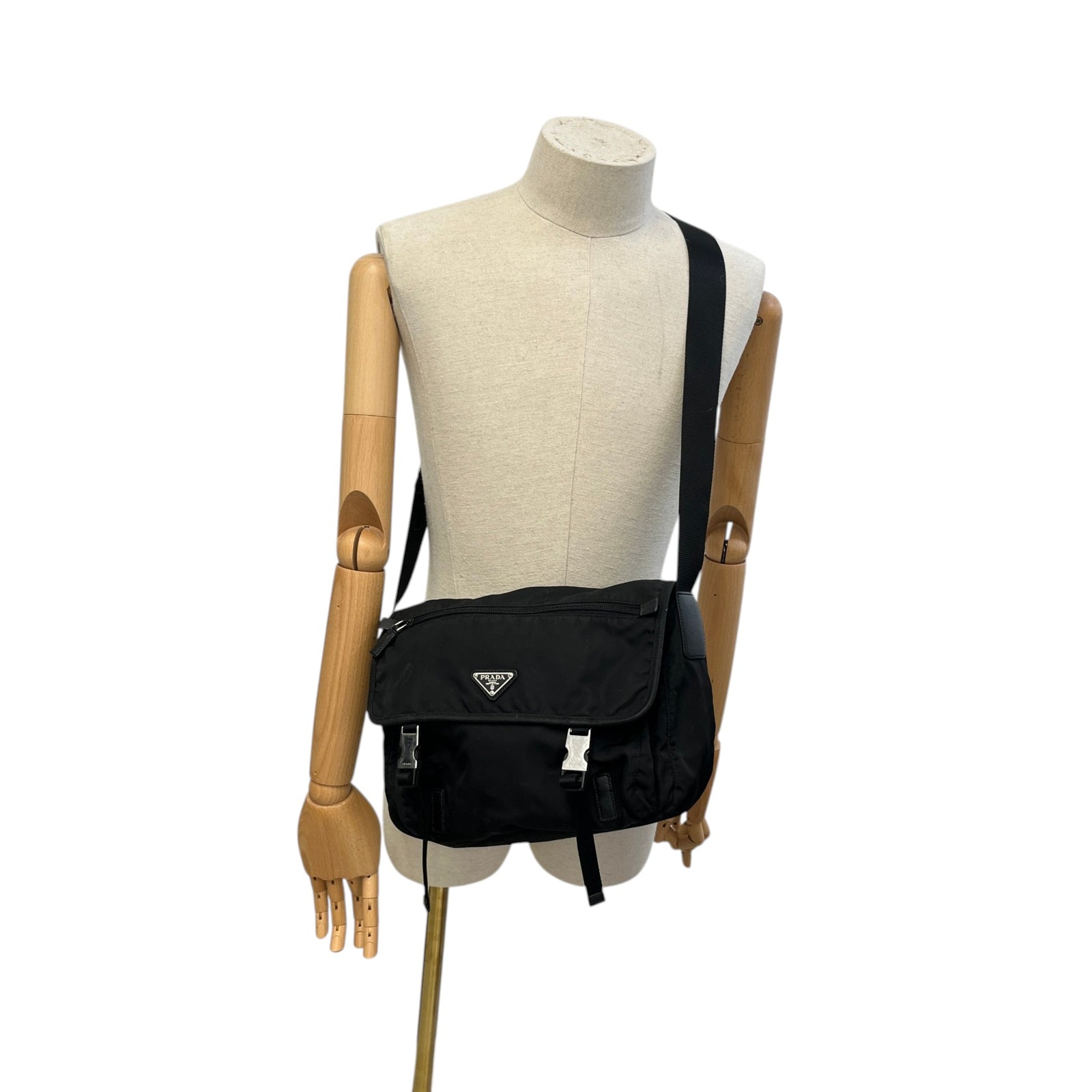 Men's Explore Re-Nylon Messenger Bag Black - Photo 2