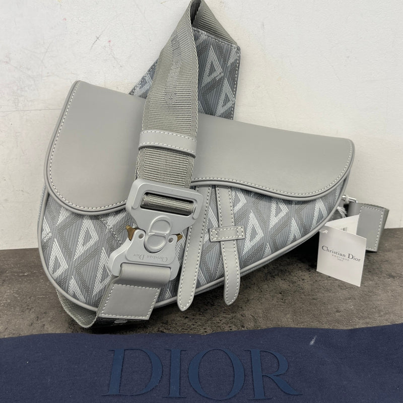 Men's Cd Diamond Saddle Bag Grey