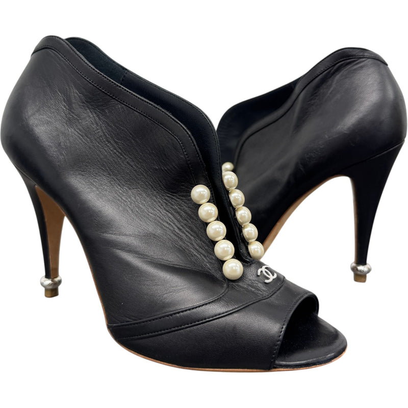 Women's CC Pearl Embellished Heels Black Size UK 5.5 / EU 38.5