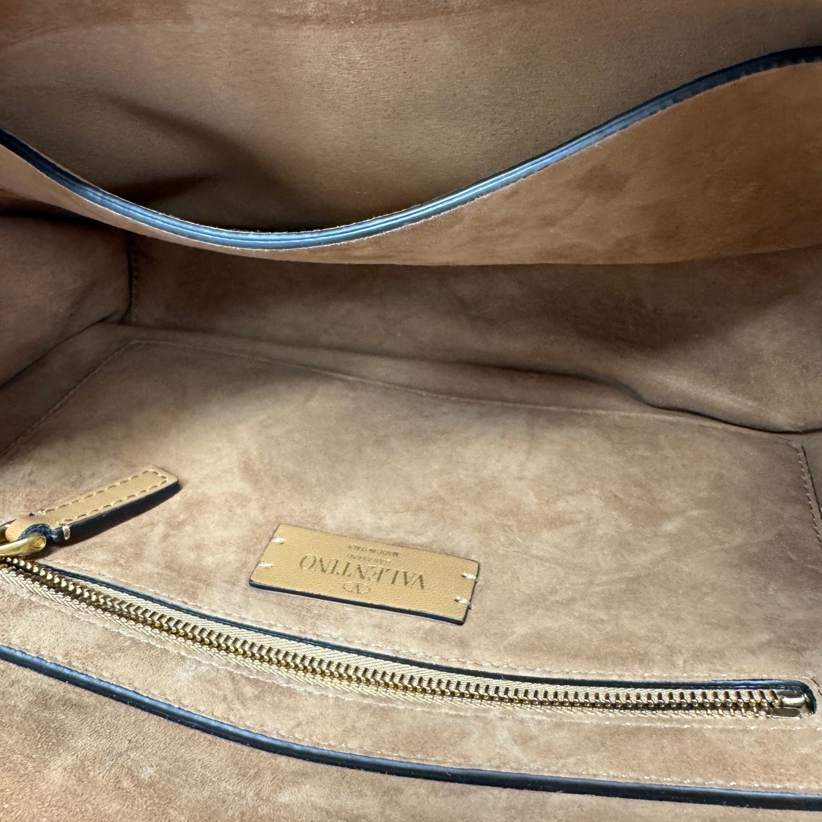 Women's Roman Stud Bag Beige - Photo 9