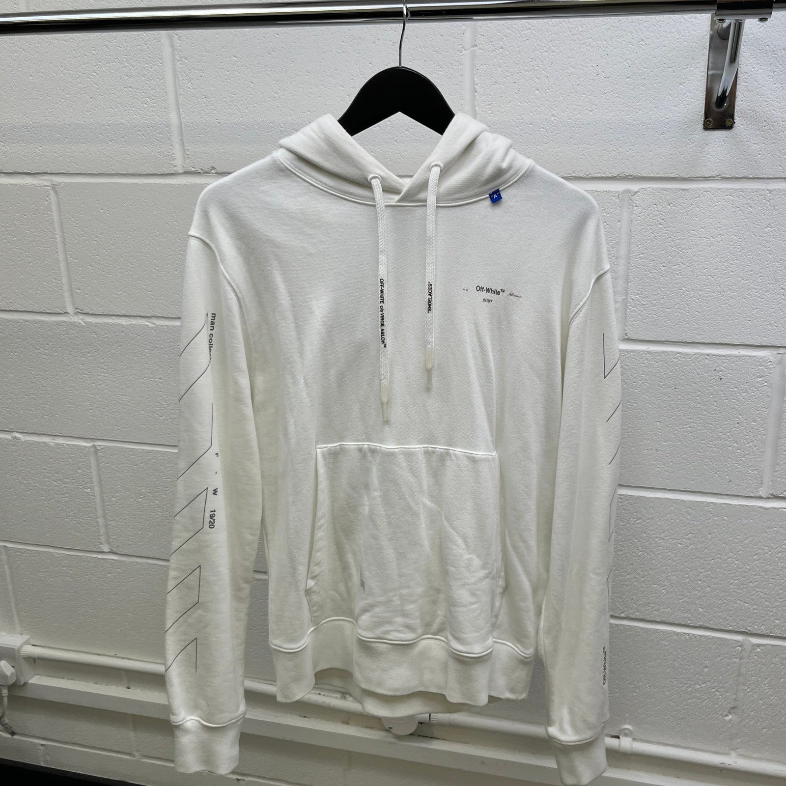 Men's Arrow Logo Print Hoodie White Size M - Photo 8