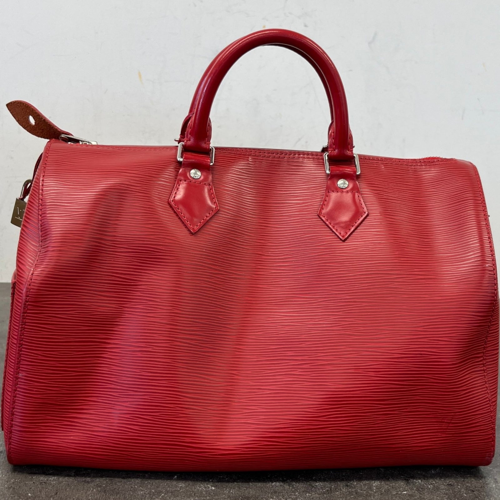 Women's Epi Leather Speedy 35 Bag Red - Photo 11