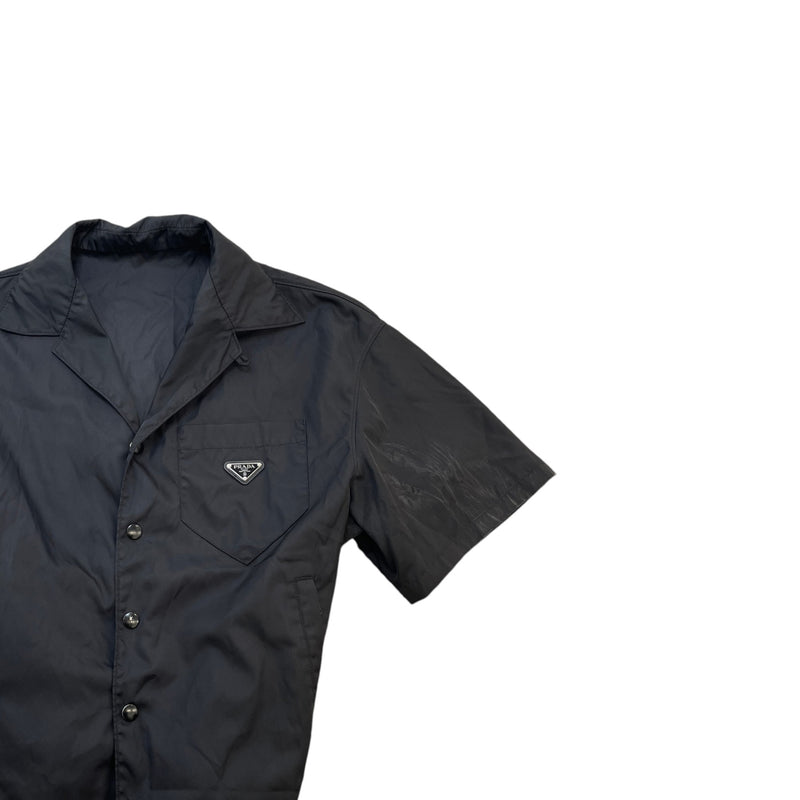 Men's Re-Nylon Plaque Logo Shirt Black Size L