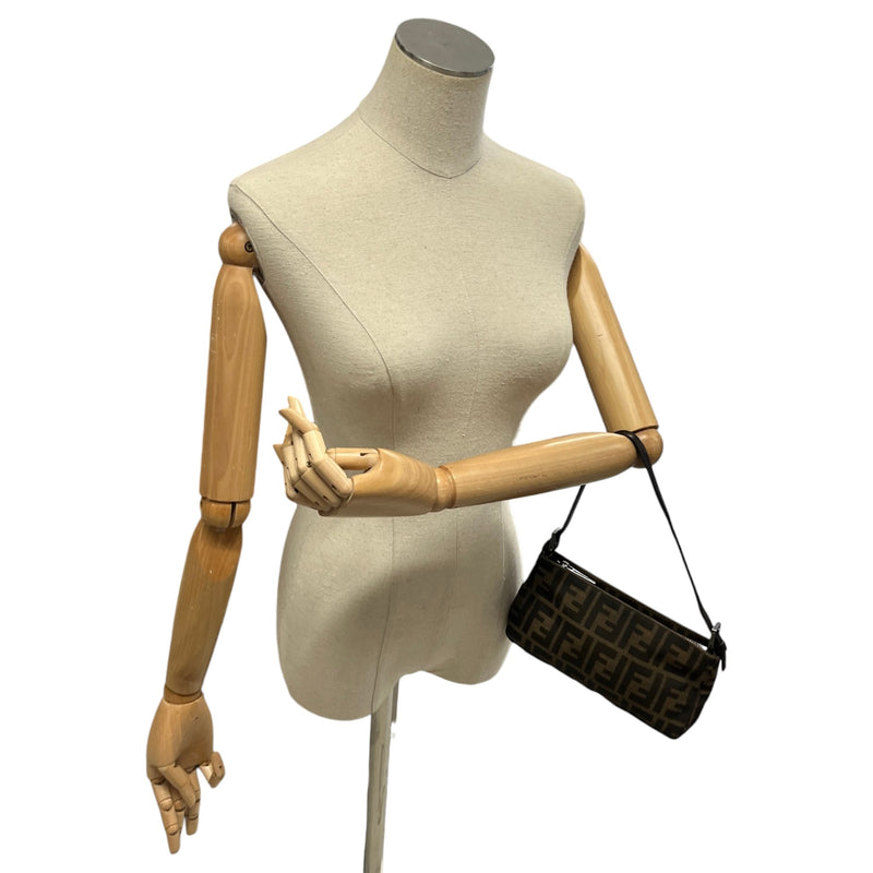 Women's Zucca Shoulder Handbag Brown
