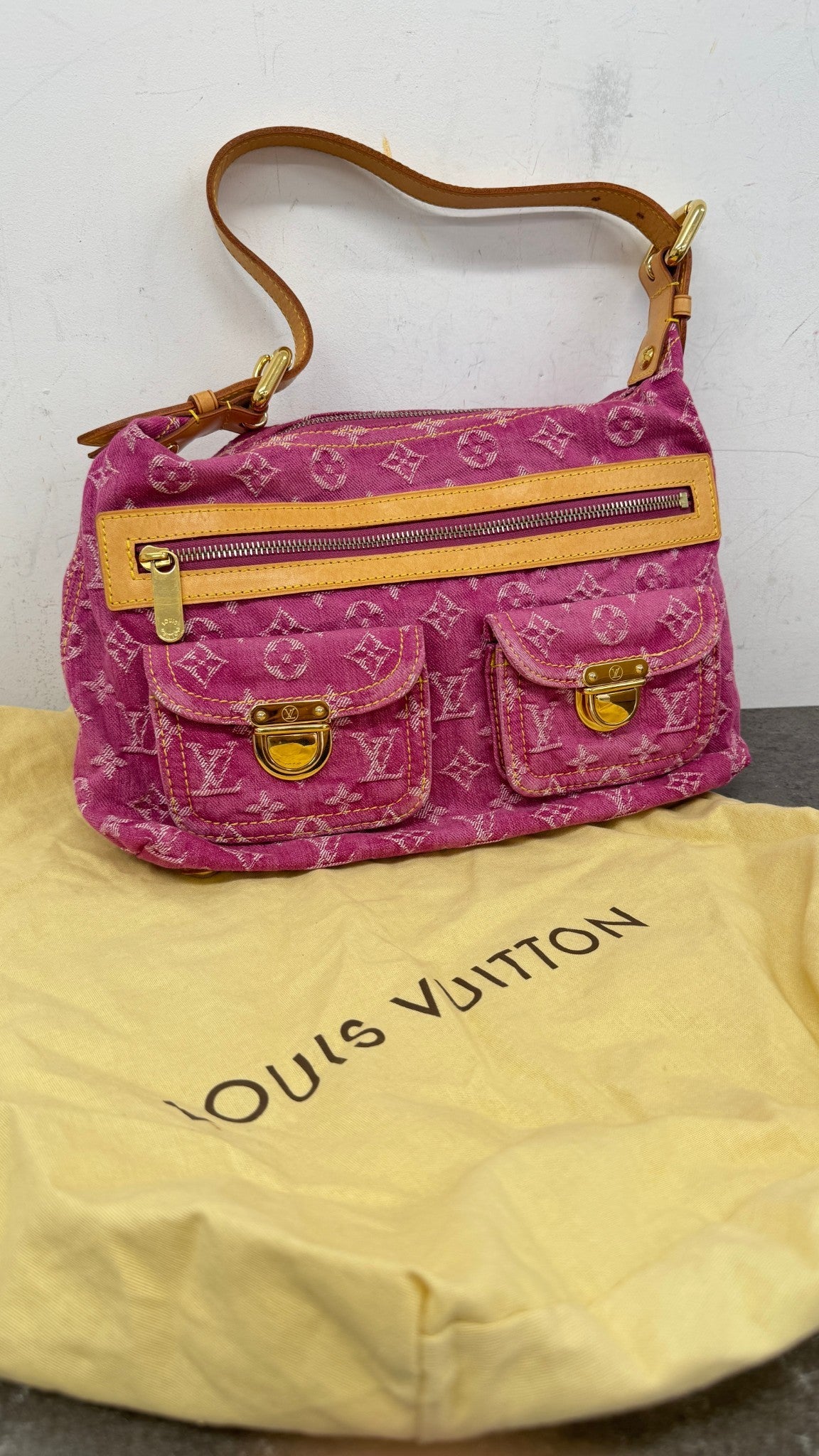 Women's Monogram Denim Baggy Pm Handbag Pink - Photo 16