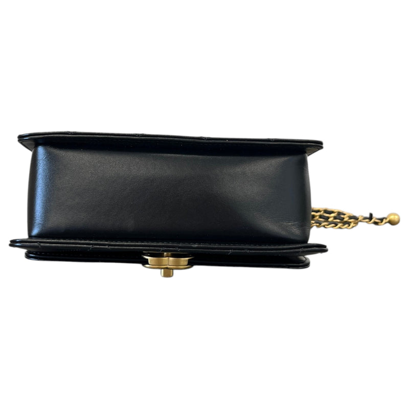 Women's Calfskin CC Small Perfect Fit Flap Handbag Black