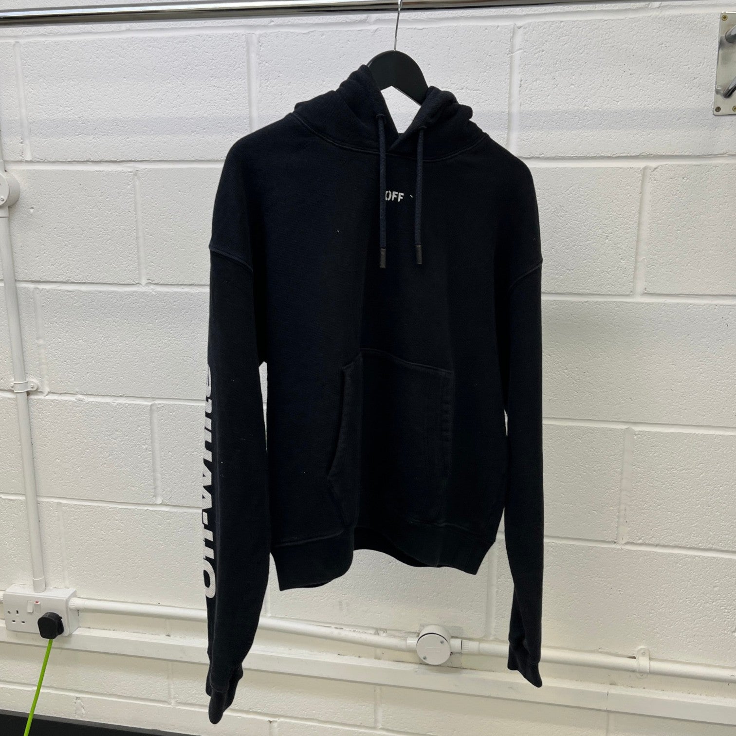 Men's Diagonal Skulls Print Hoodie Black Size S - Photo 10