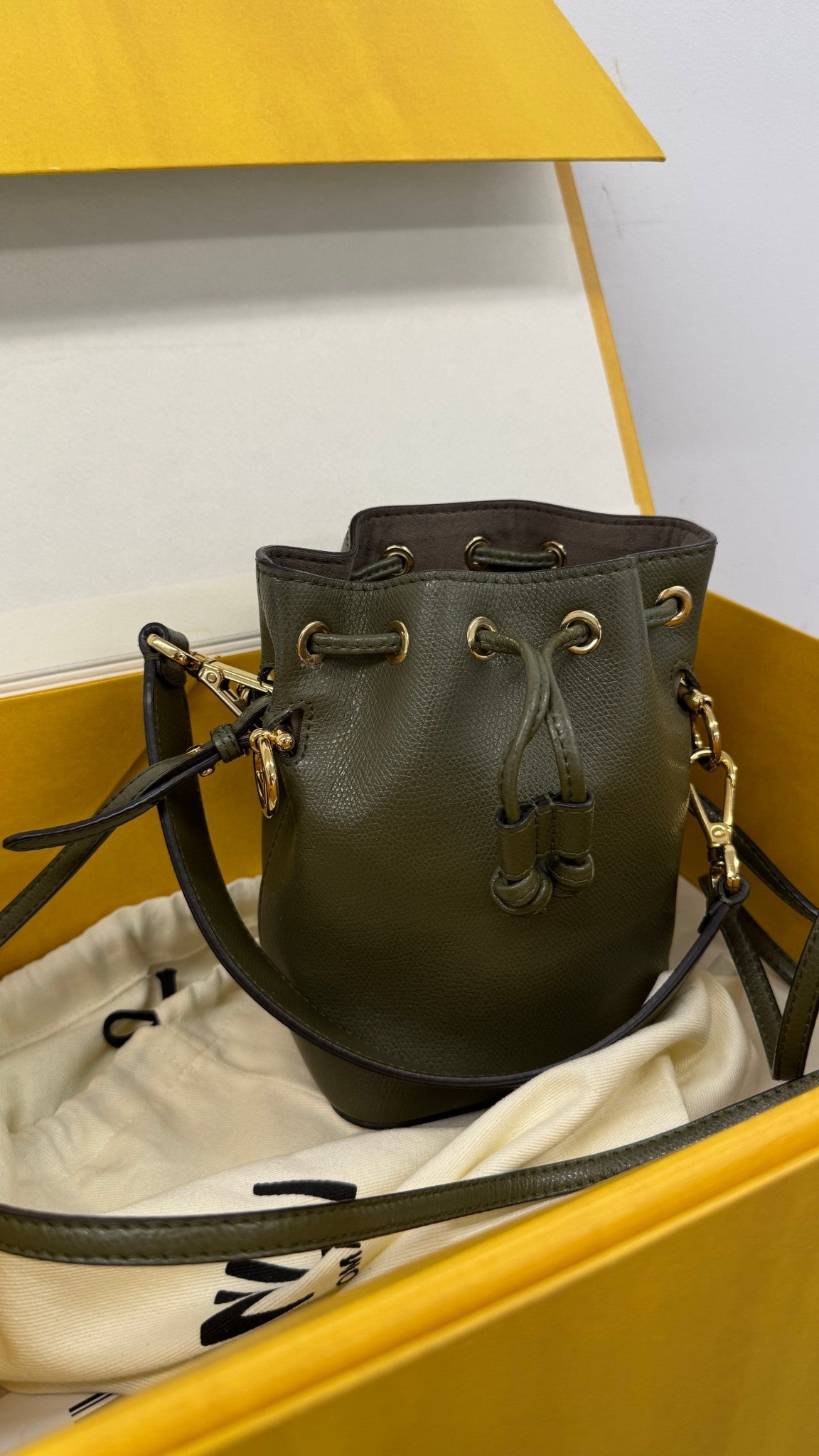 Women's Mon Tresor Mini Handbag Green - Photo 12