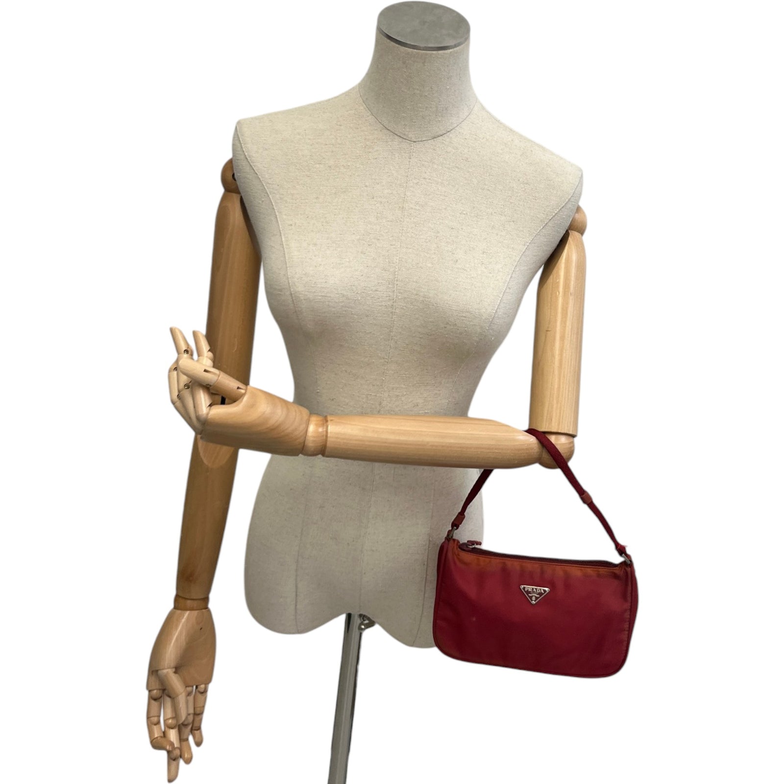 Women's Re-Edition 2002 Bag Red - Photo 2