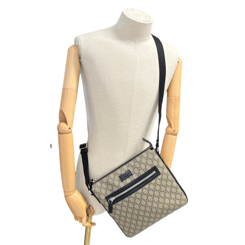 Men's GG Supreme Messenger Bag Beige