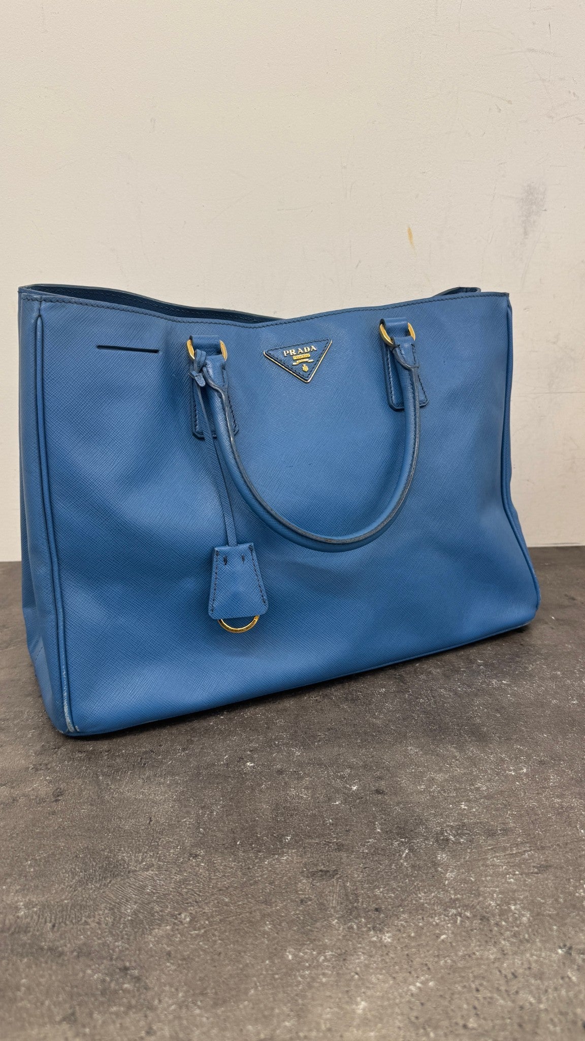 Women's Galleria Medium Double Zip Tote Handbag Blue - Photo 19