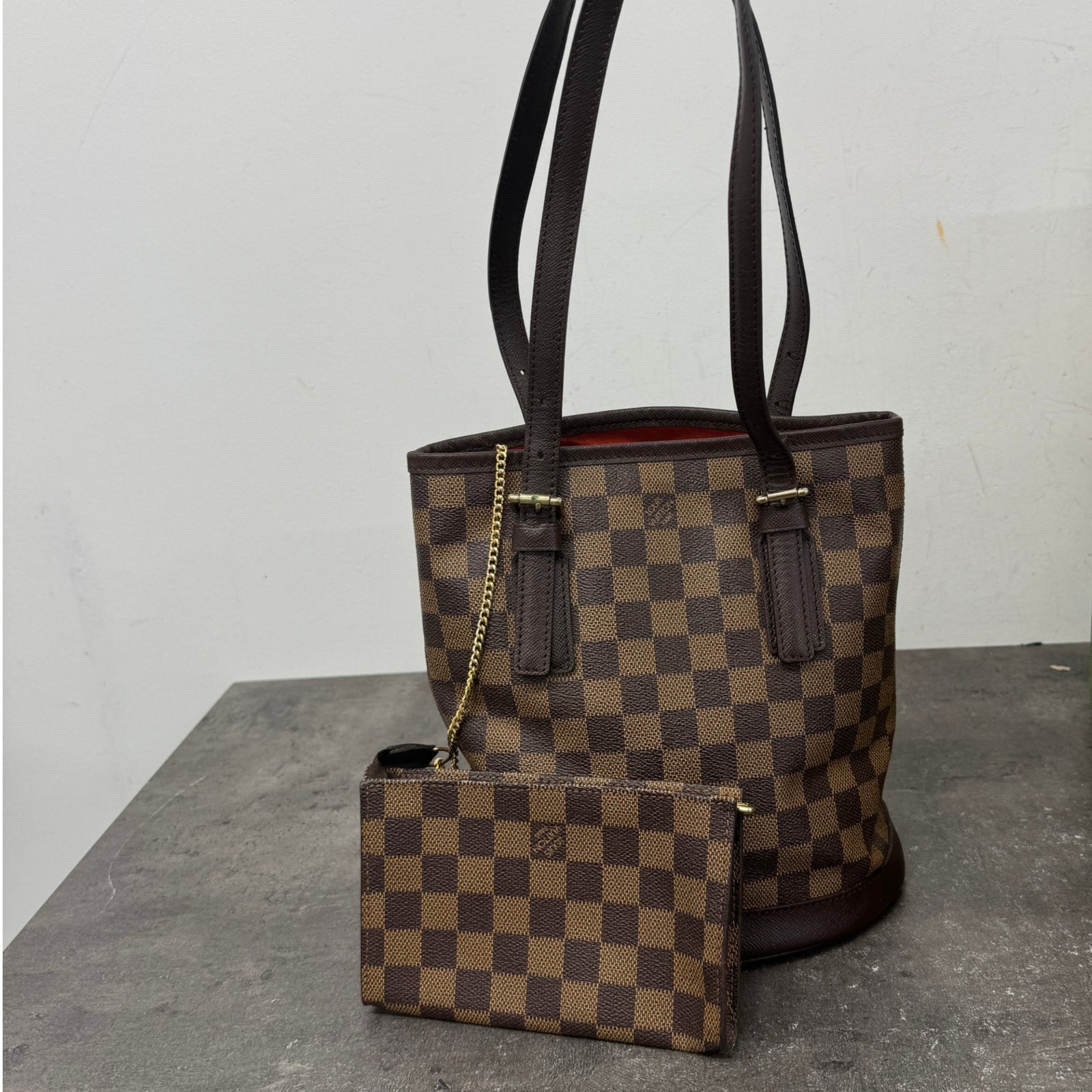Women's Damier Ebene Marais Bucket Bag Brown - Photo 10