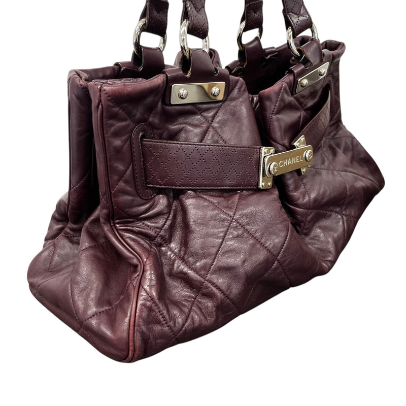 Women's Paris-Londres Door Latch Tote Handbag Burgundy