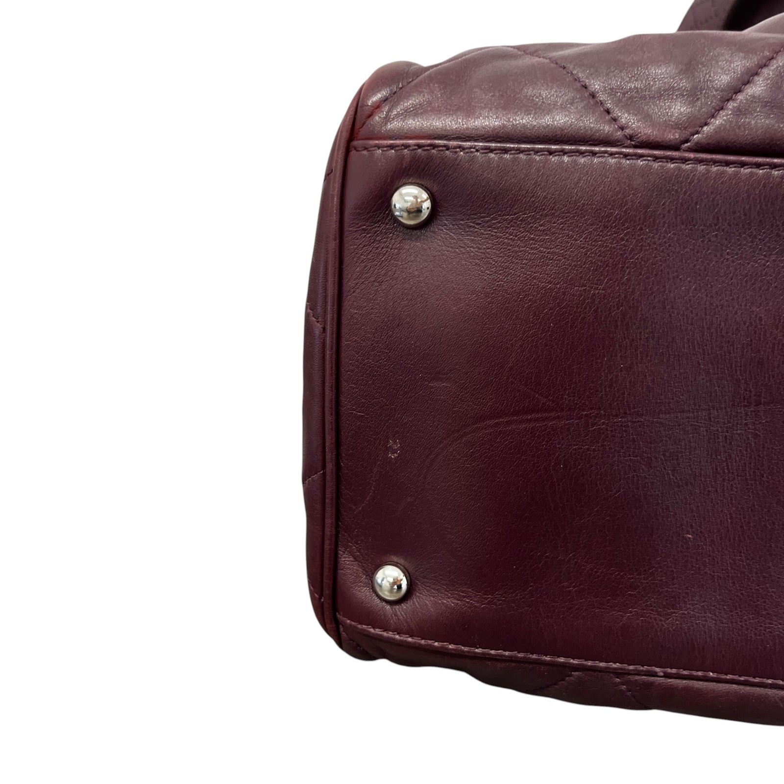 Women's Paris-Londres Door Latch Tote Handbag Burgundy - Photo 9