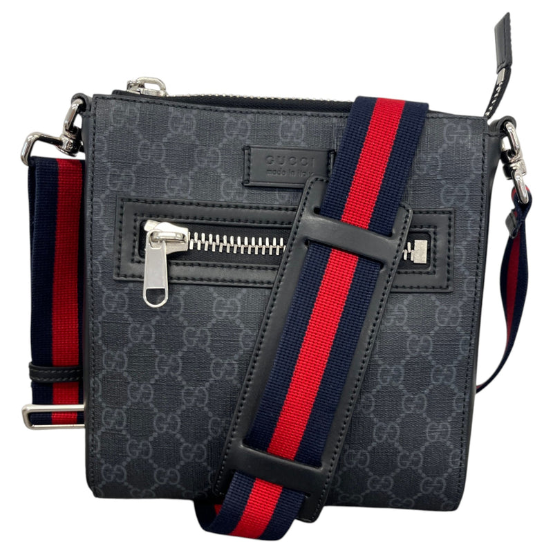 Men's GG Supreme Messenger Bag Black