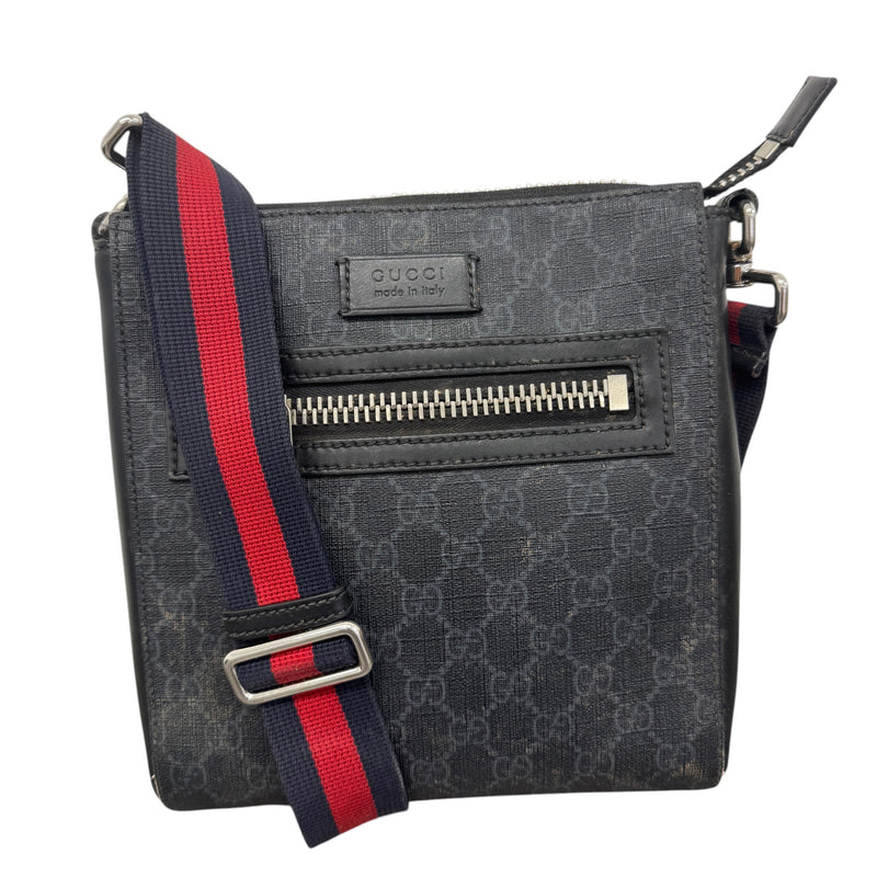 Men's Gg Supreme Messenger Bag Black