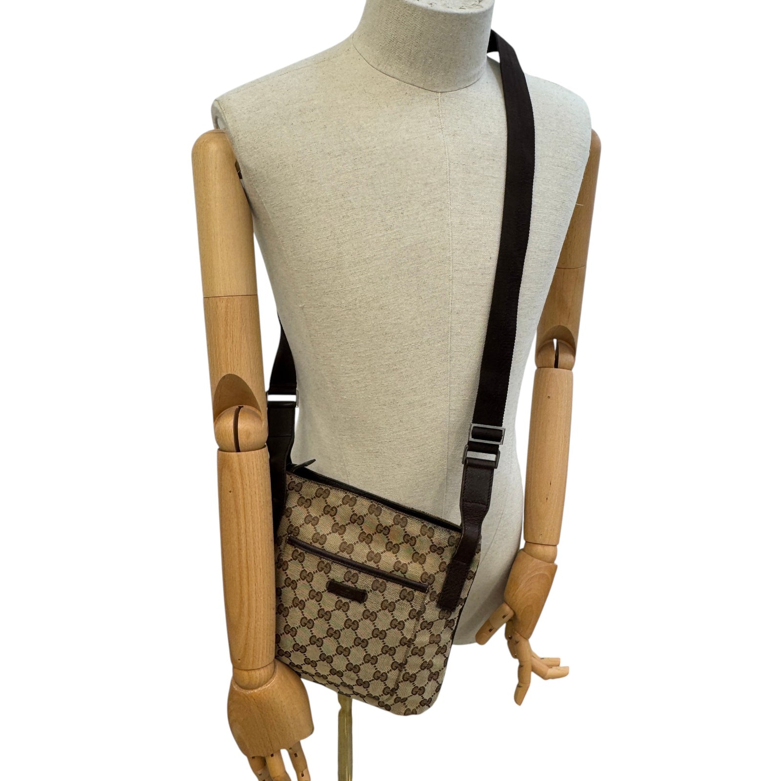 Men's Gg Supreme Messenger Bag Beige - Photo 2