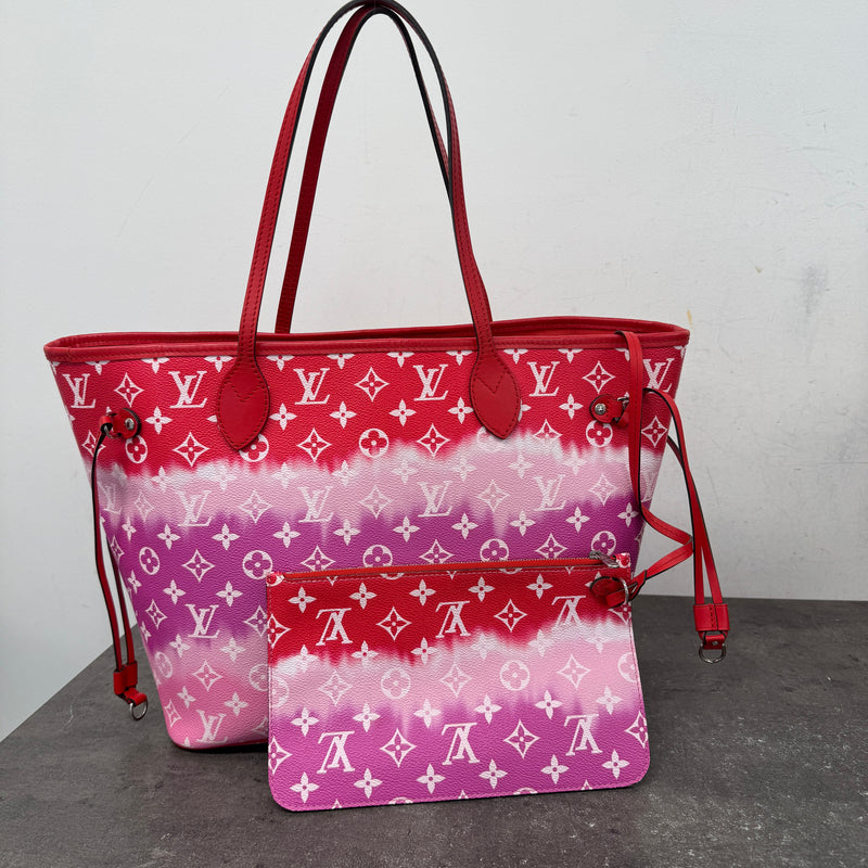 Women's Monogram Escale Neverfull MM Handbag Red