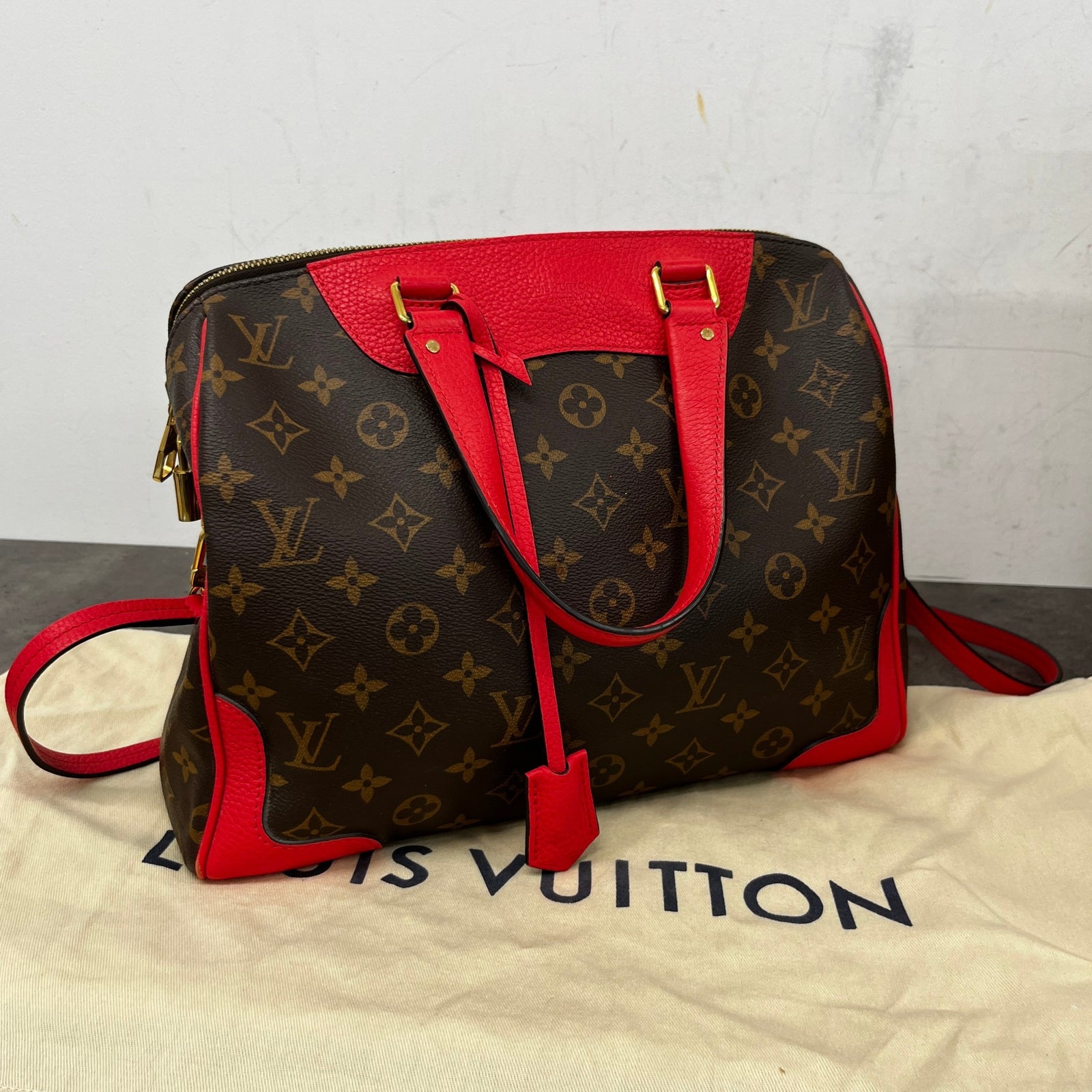 Women's Monogram Retiro Handbag Brown - Photo 16