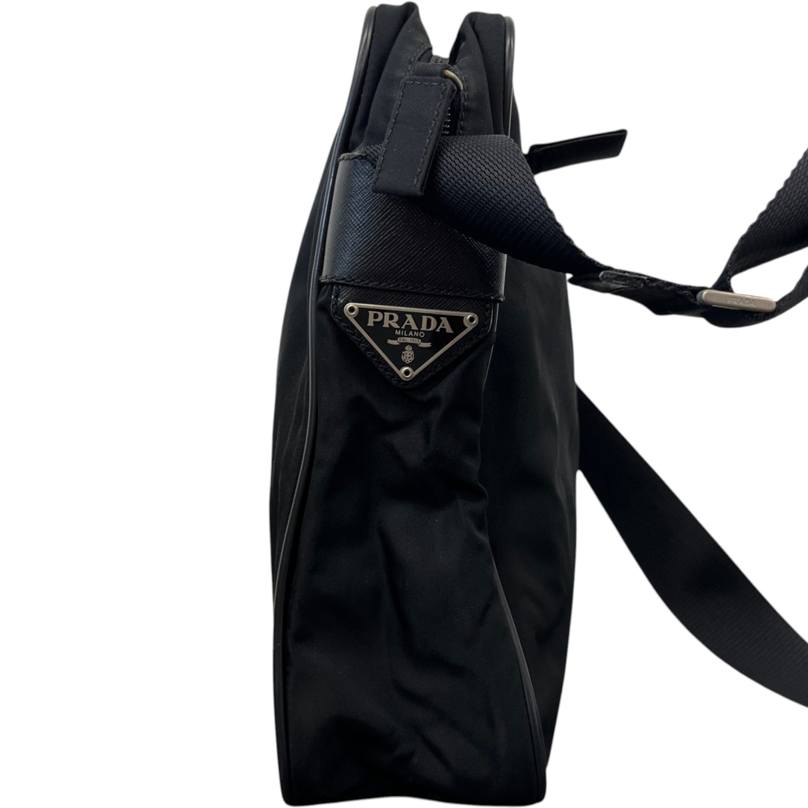 Men's Re-Nylon Plaque Logo Messenger Bag Black - Photo 6