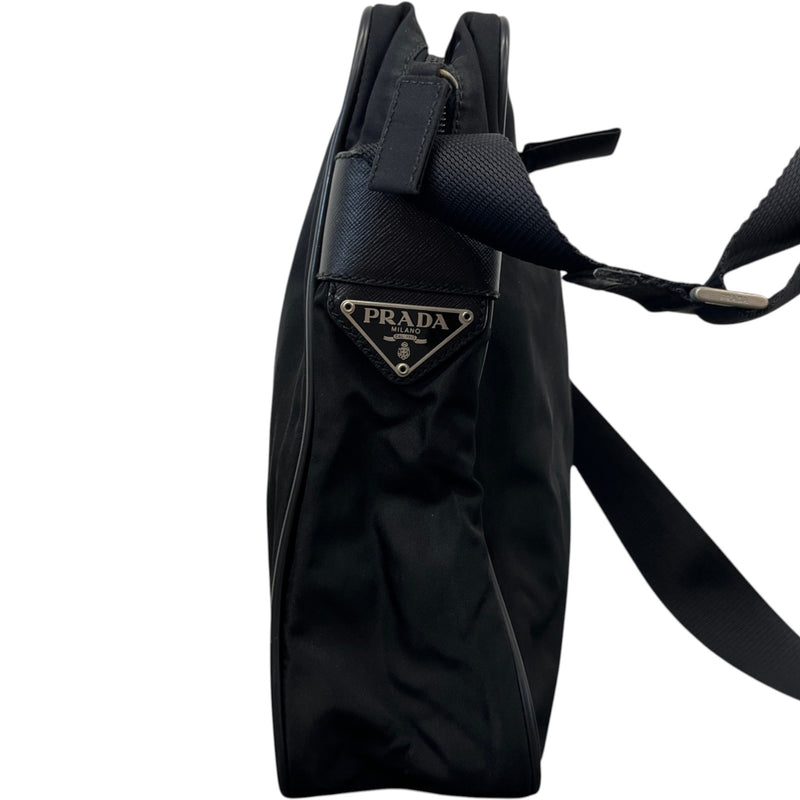 Men's Re-Nylon Plaque Logo Messenger Bag Black