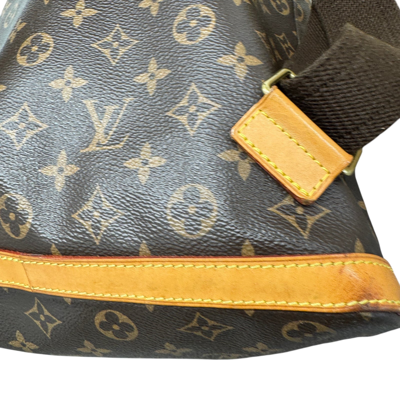 Women's Monogram Bosphore Backpack Brown - Photo 10