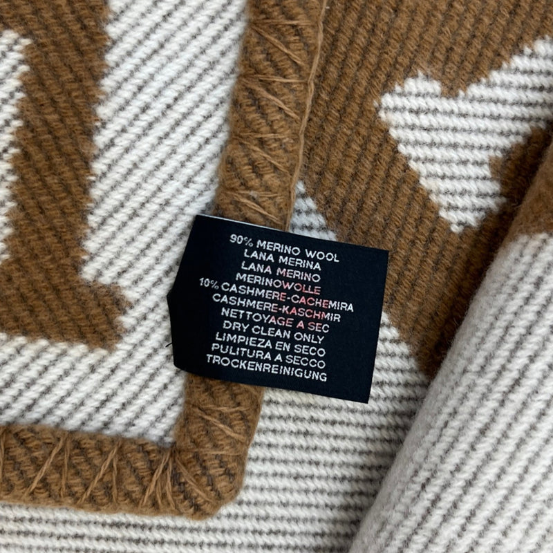 Women's Avalon Throw Blanket Brown