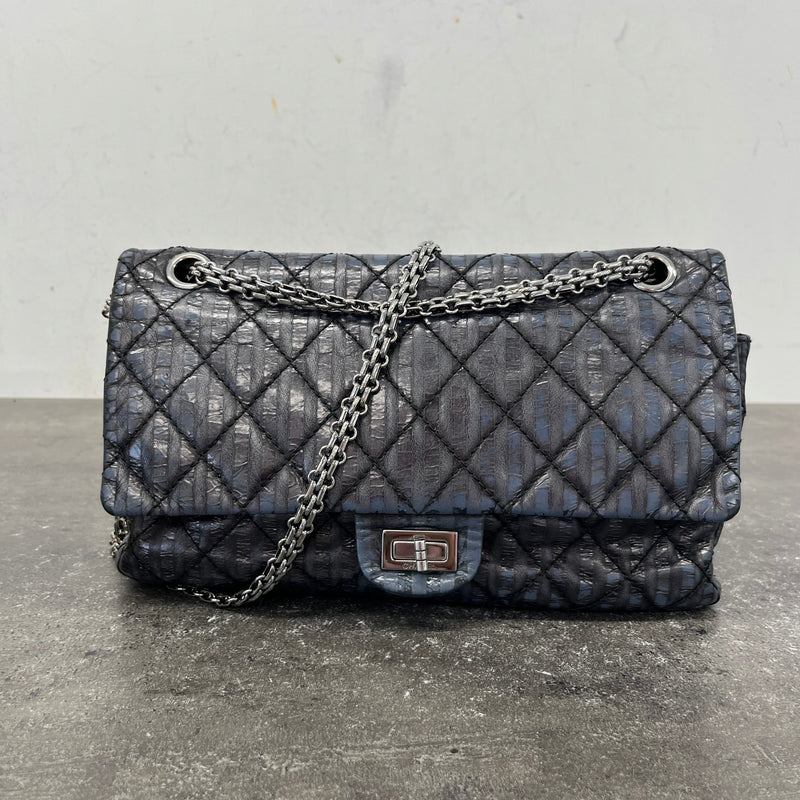 Women's Striped 2.55 Reissue 226 Flap Handbag Navy
