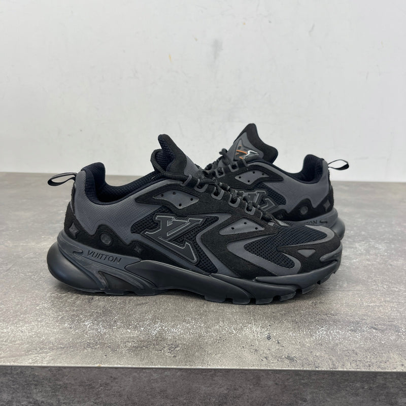 Men's Runner Tatic Low Trainers Black Size UK 10 / EU 44