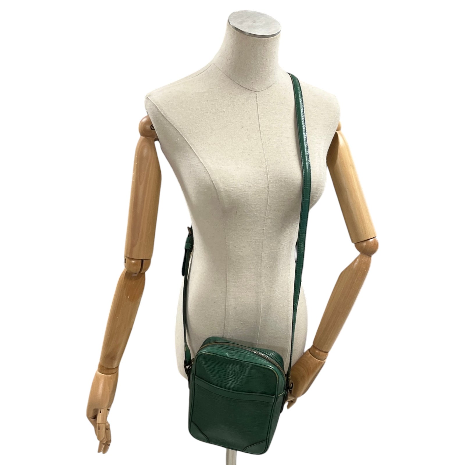 Men's Epi Danube Crossbody Bag Green - Photo 2