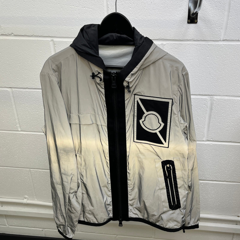 Men's Gauss Windbreaker Silver Size 4 / XL