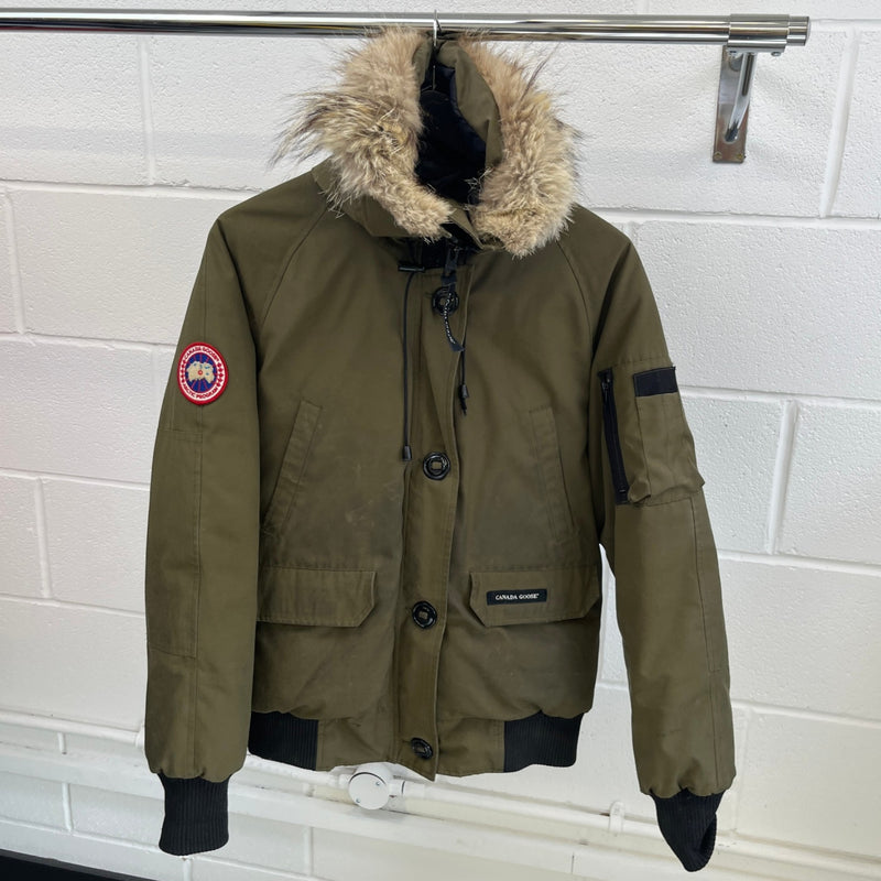 Men's Chilliwack Bomber Down Jacket Khaki Size L