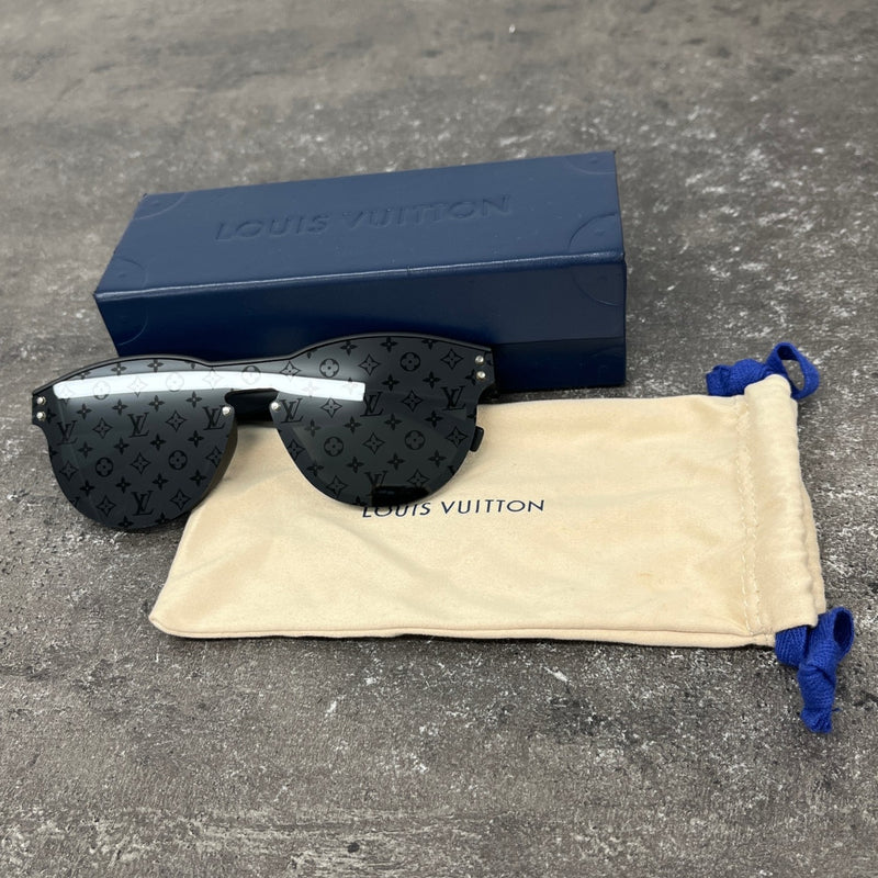 Men's Z1333E Monogram Sunglasses Black