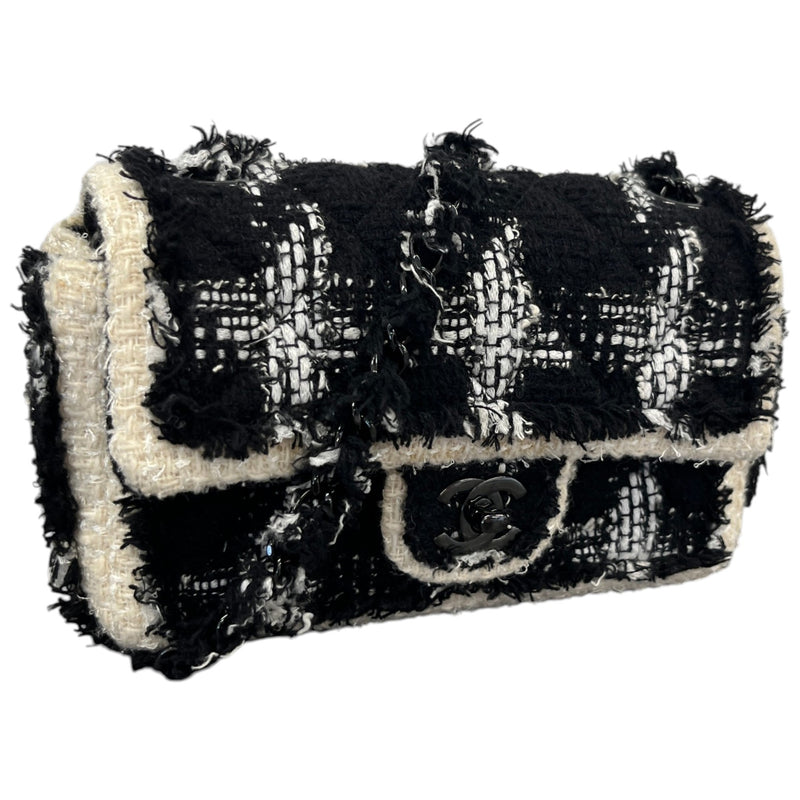 Women's Tweed Mini Flap Crossbody Bag Black