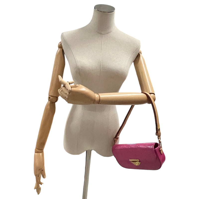Women's Leather Vernis Malibu Pochette Handbag Pink