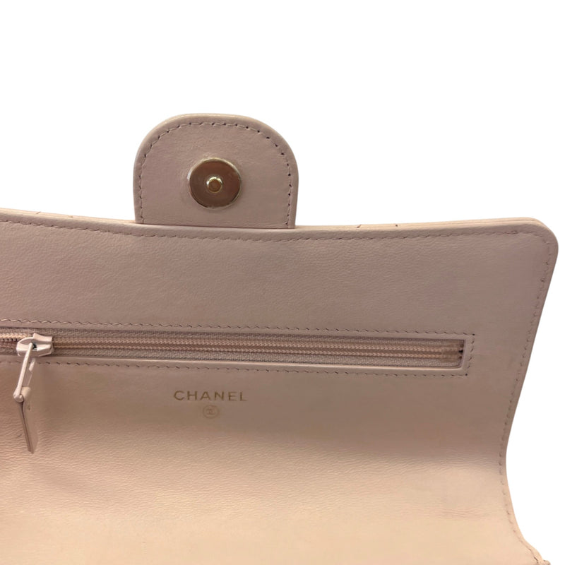 Women's Quilted Seasonal Enamel Chain Top Flap Crossbody Bag Pink