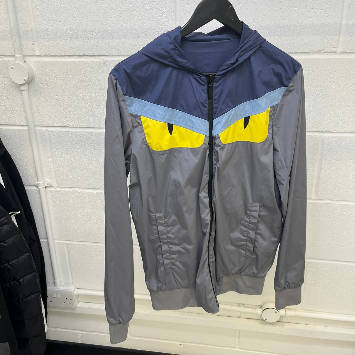 Men's Reversible Monster Eyes Windbreaker Grey Size S - Photo 11