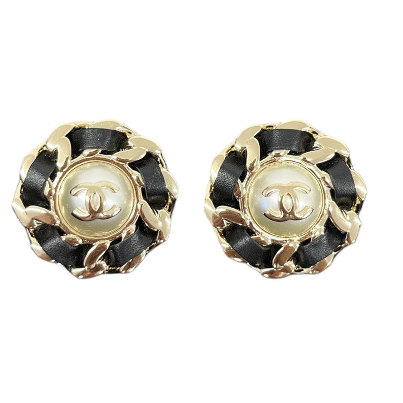 Women's CC Pearl Earrings Black