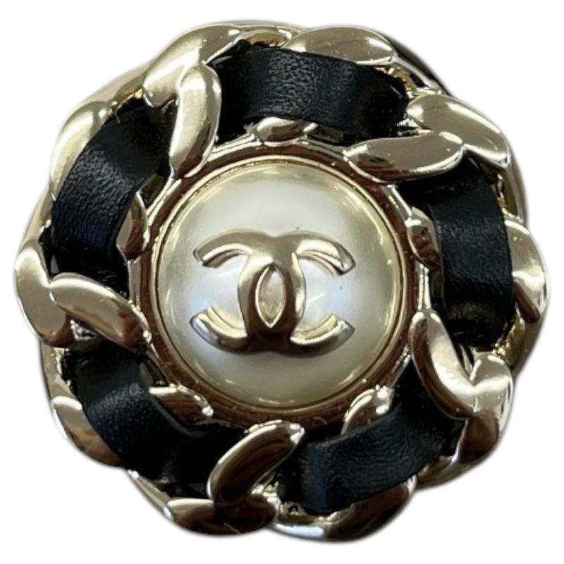 Women's CC Pearl Earrings Black