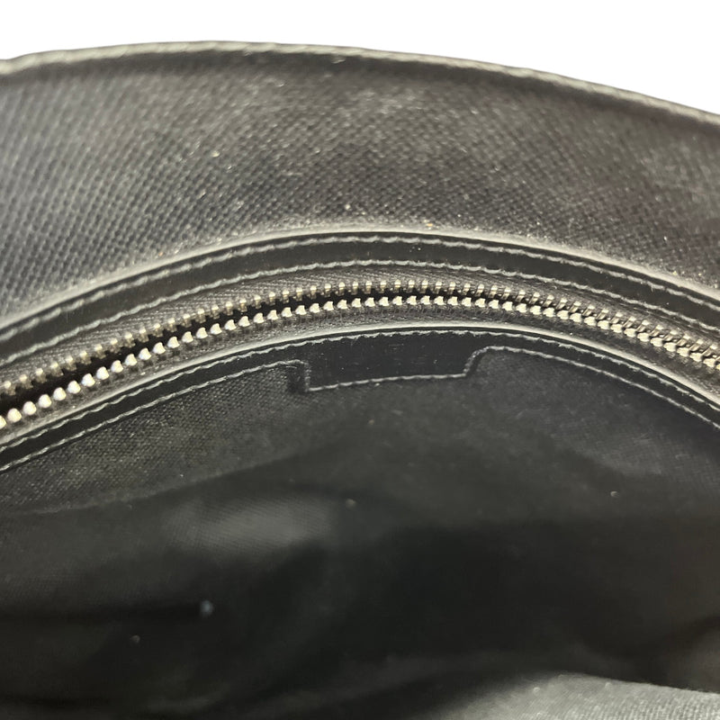 Men's Gg Supreme Messenger Bag Black