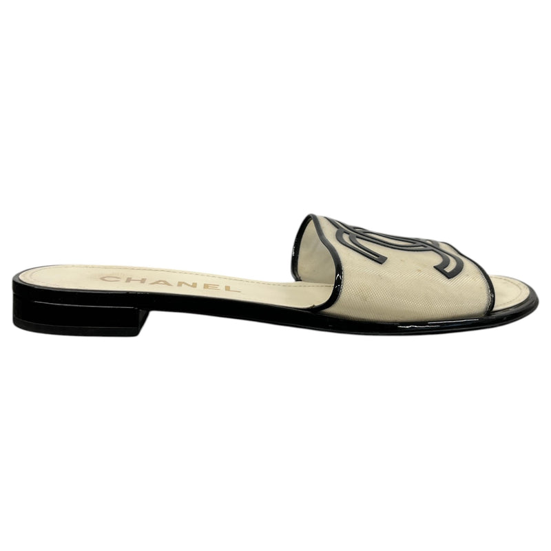 Women's Interlocking Cc Logo Sandals Beige Size EU 40.5 / 7.5