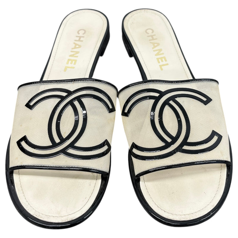 Women's Interlocking Cc Logo Sandals Beige Size EU 40.5 / 7.5